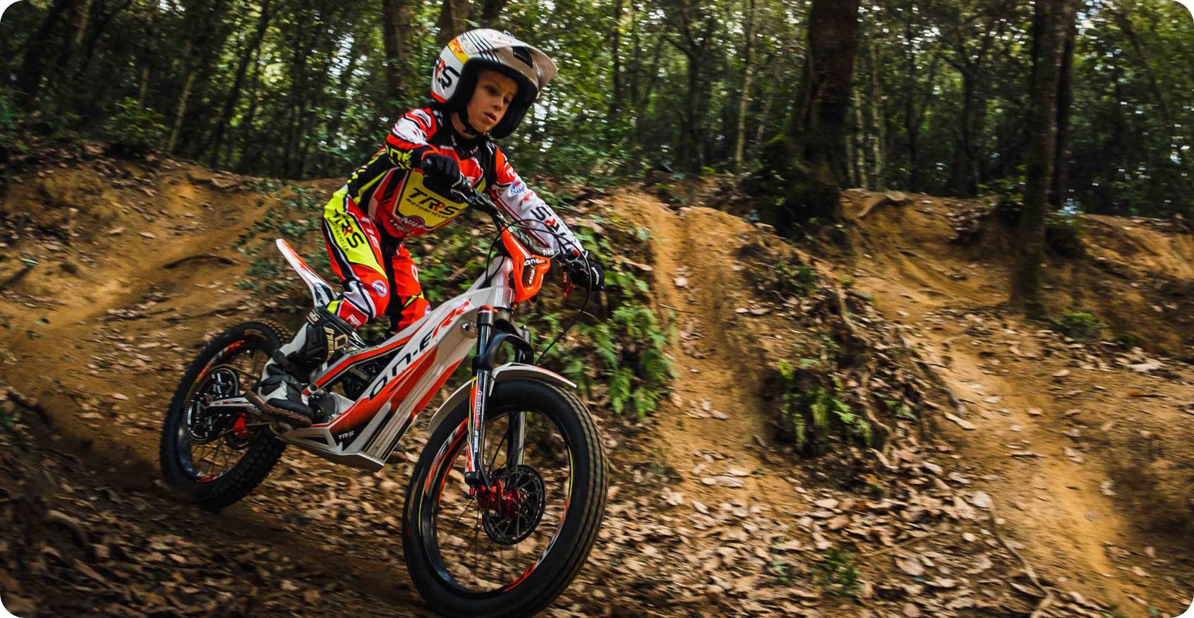 Motocykly TRS — trial a enduro