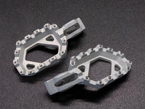 FOOTPEG TRRS GOLD